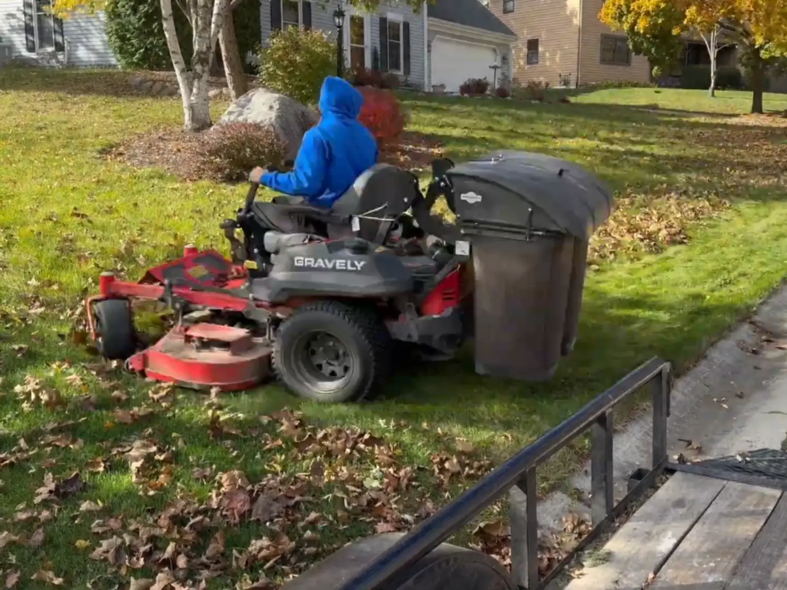 Seasonal Lawn Cleanup Services